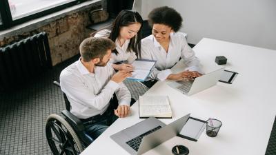 Inclusão Efetiva no Trabalho: Estratégias para a Contratação de Pessoas com Deficiência