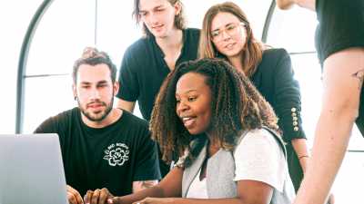 Jovem Aprendiz: A Ponte para o Futuro Profissional dos Jovens Brasileiros